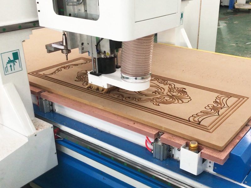4x8 用于櫥柜制造的數控雕刻機 4x8 用于櫥柜制造的數控雕刻機